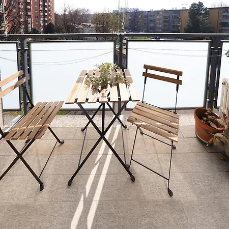 Apartman Primopiano Inganni