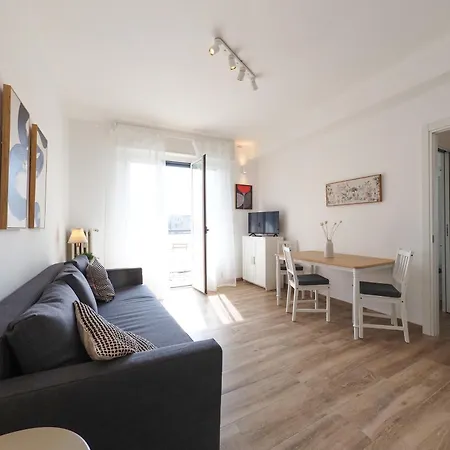 Primopiano Inganni Apartman *