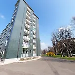 Lägenhet Primopiano Inganni Milano